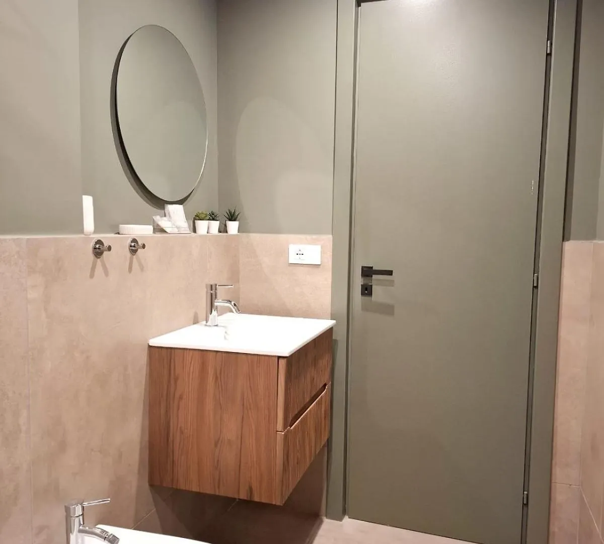 Moon Art Home Design Catania Italy